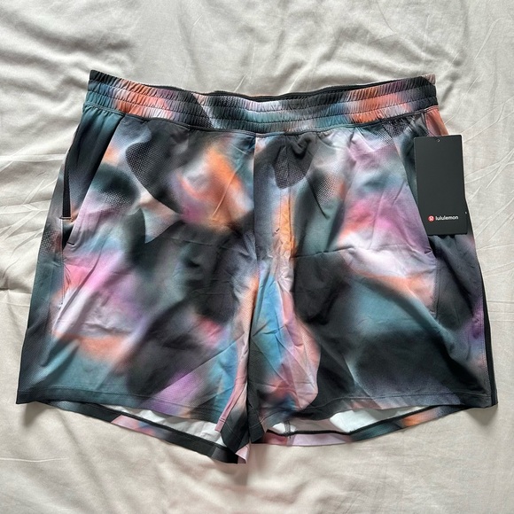 Lululemon Pace Breaker Shorts - Picture 1 of 3